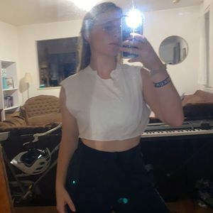 White crop top